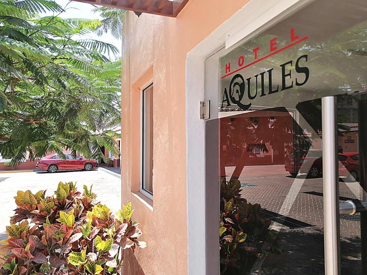 Hotel Aquiles Guadalajara Exterior foto