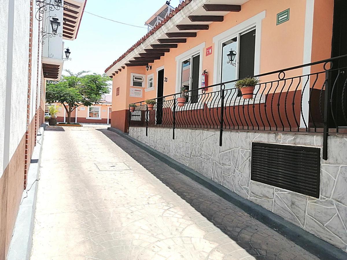 Hotel Aquiles Guadalajara Exterior foto