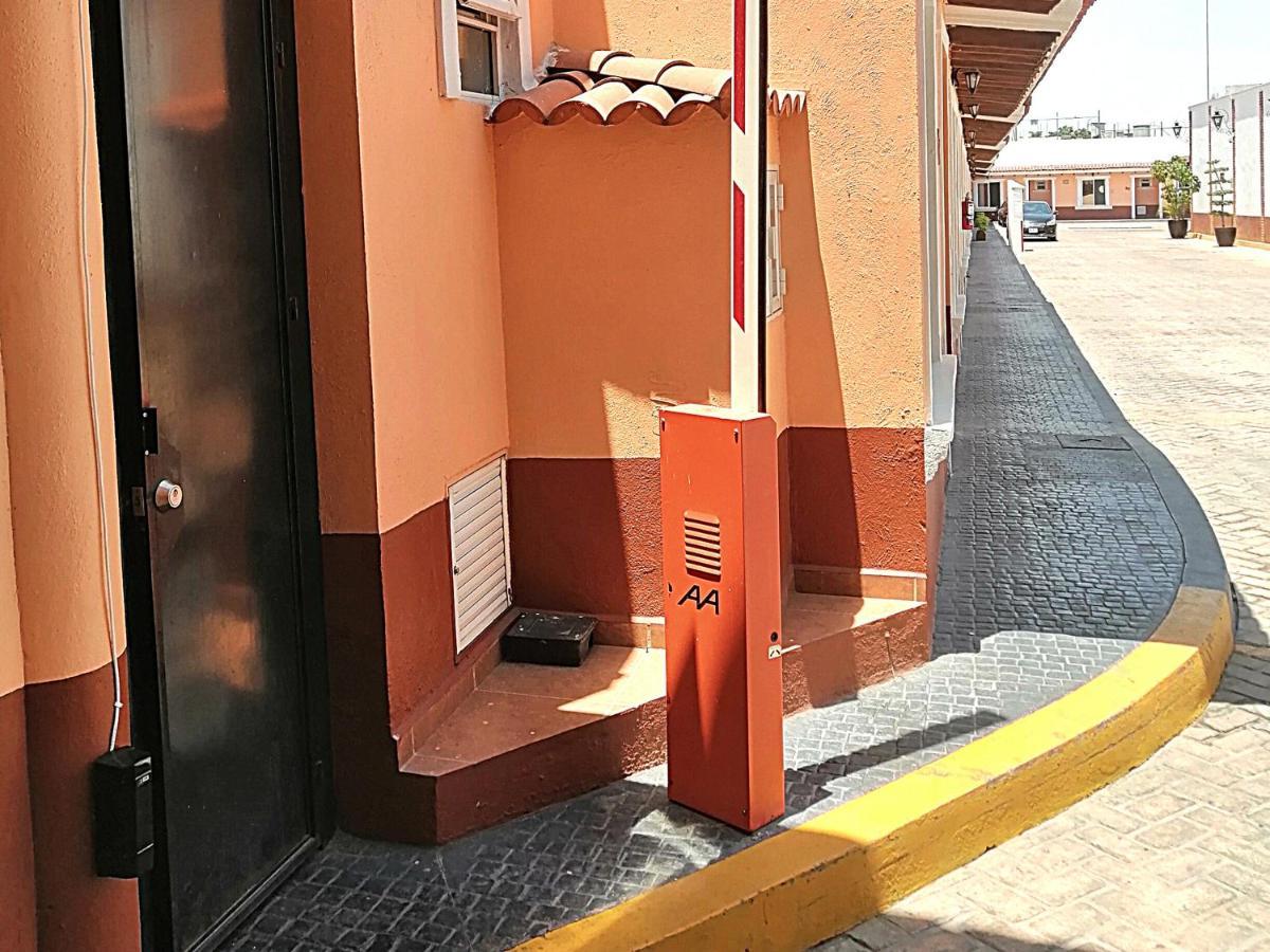 Hotel Aquiles Guadalajara Exterior foto
